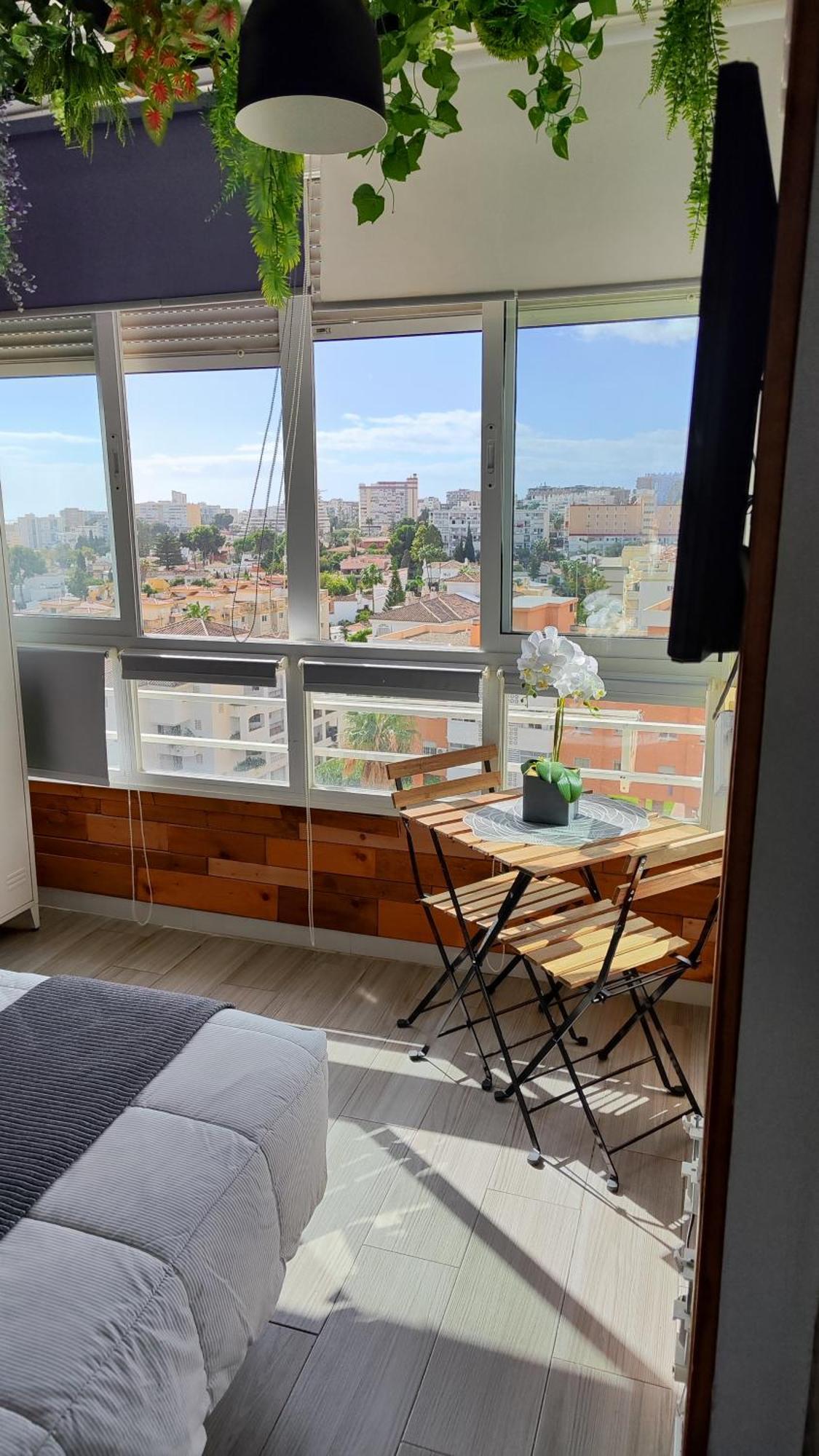 Saltillo Alto Gray Studio. Vistas Al Mar Y Piscina Torremolinos Ngoại thất bức ảnh